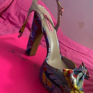 Betsey Johnson Platform Sandal